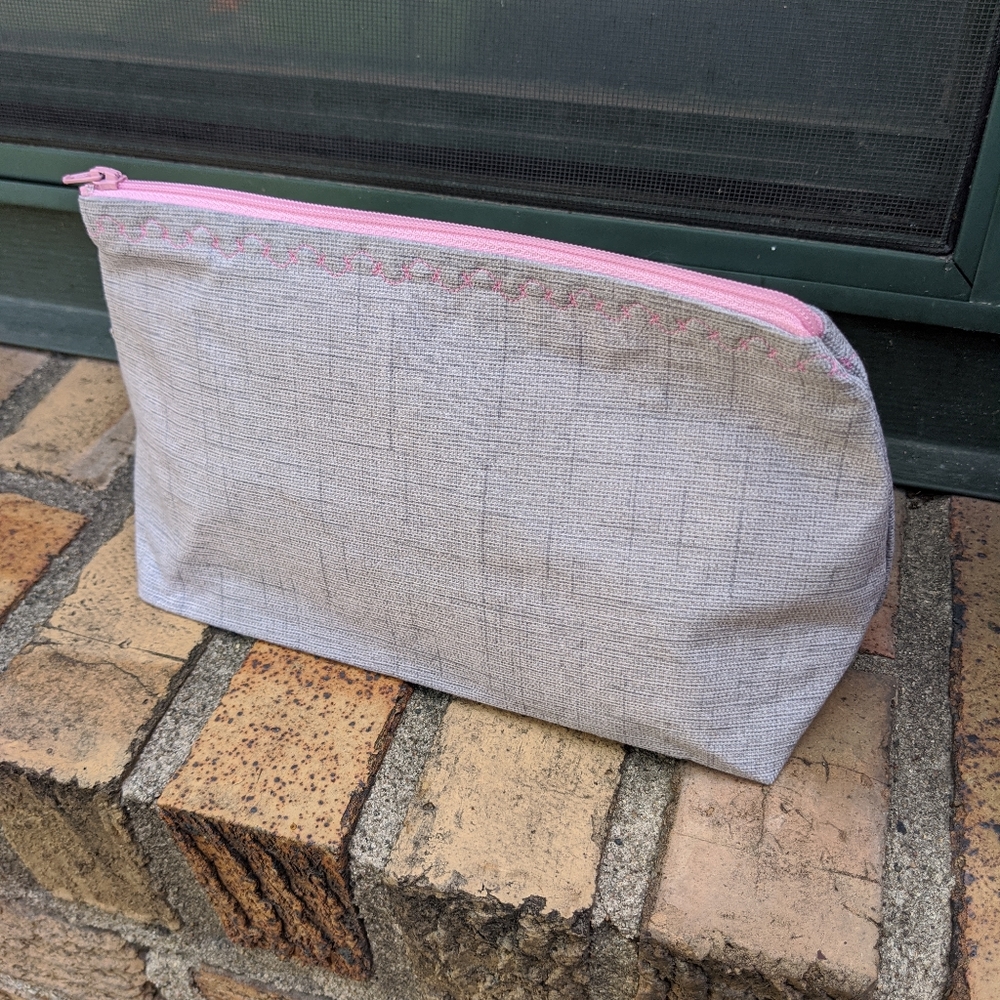 Versatile zippered Bag
